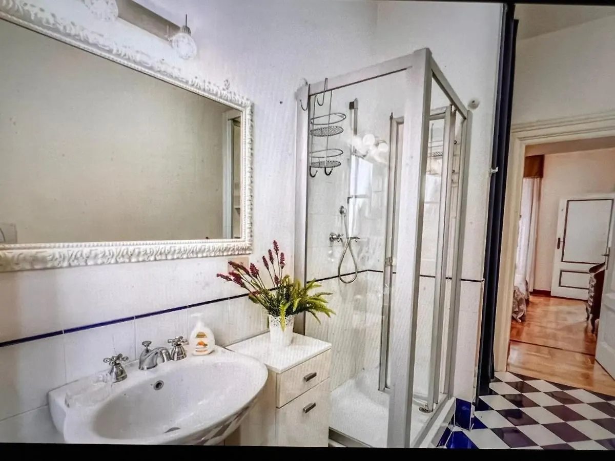 Adorable Flat By Barberini Trevi Fountain Διαμέρισμα Ρώμη Ιταλία