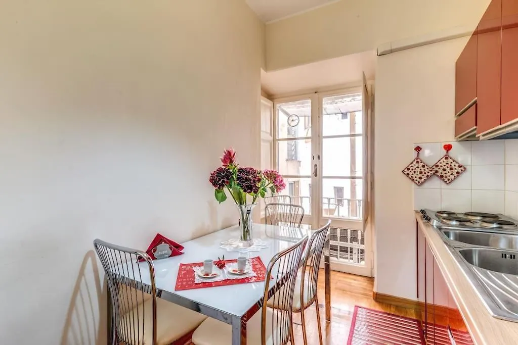 Adorable Flat By Barberini Trevi Fountain Apartment Rome